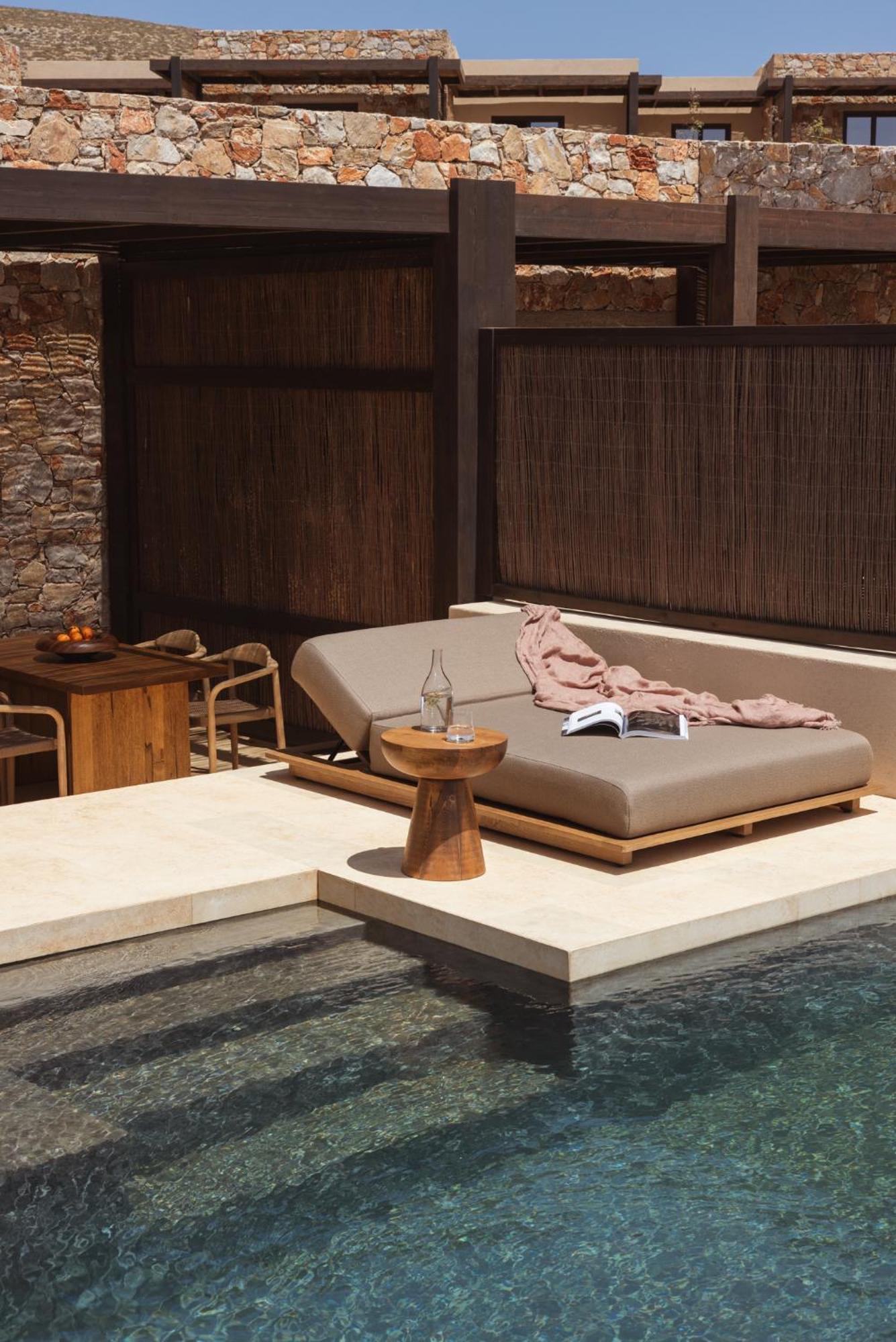 Gundari Hotel Petousis ภายนอก รูปภาพ